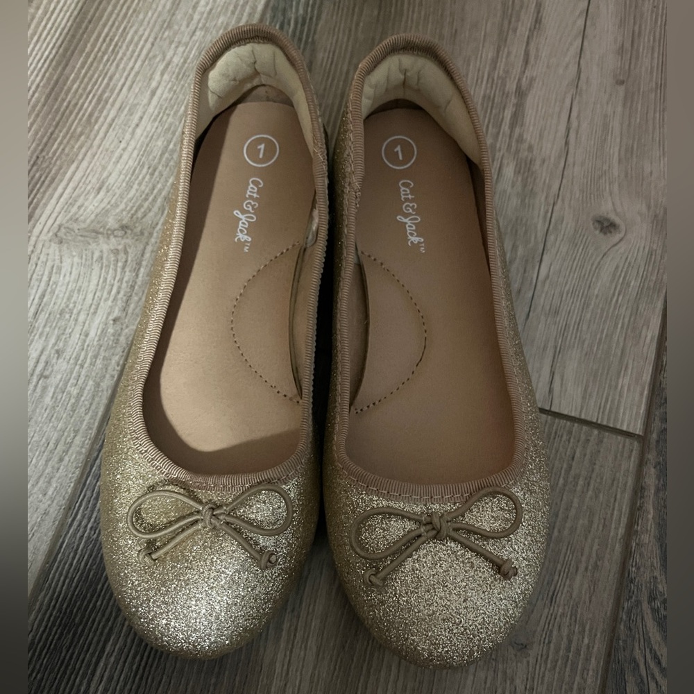 Cat & Jack Glittery Gold Bow Flats